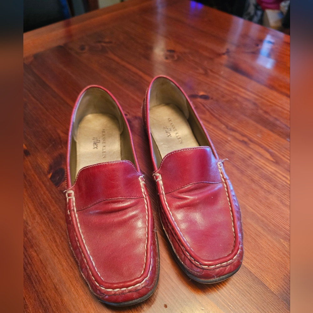 Anne Klein red leather loafers.‎ Size 7M